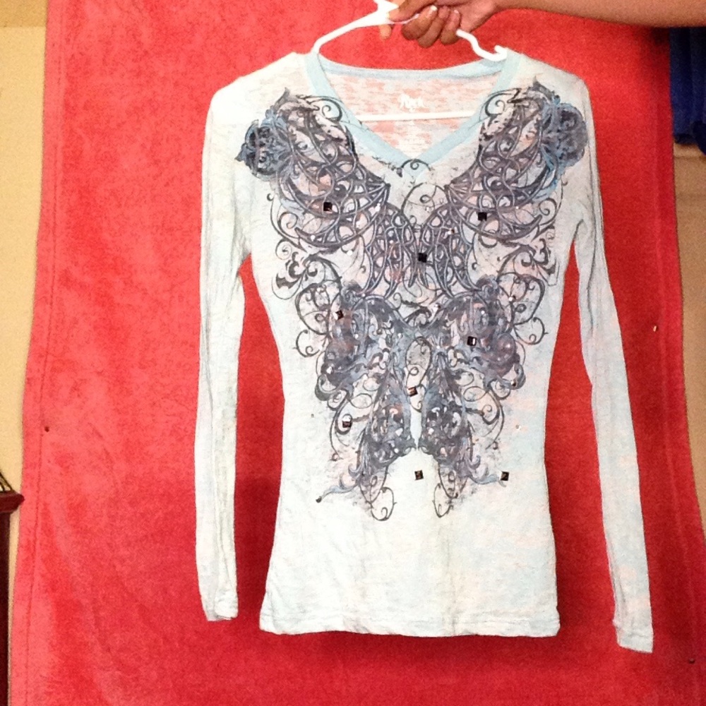 Long sleeve shirt